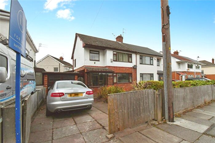 3 Bedroom Semi-Detached House For Sale In Pool Lane, Arrowe Park, Wirral, CH49