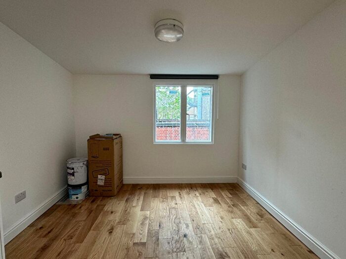Property To Rent In Mare Street, Hackney, London, E8