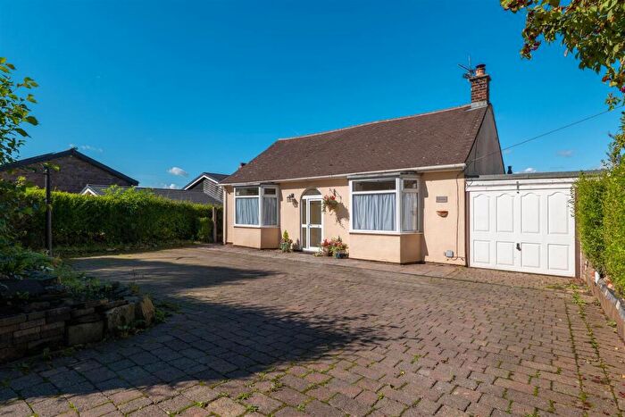 3 Bedroom Detached Bungalow To Rent In Copthurst Lane, Whittle-Le-Woods, PR6
