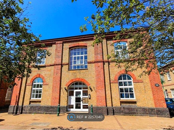 1 Bedroom Flat To Rent In Benson Court, Enfield, EN3