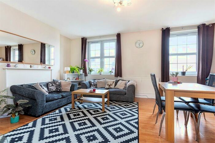 4 Bedroom Terraced House To Rent In Tompion House, Percival Street, London, EC1V