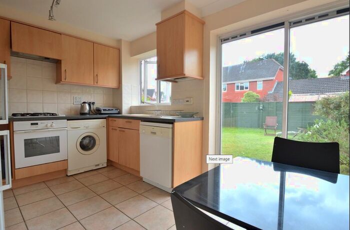 3 Bedroom Semi-Detached House To Rent In Collins Close, Chandler's Ford, Eastleigh, SO53