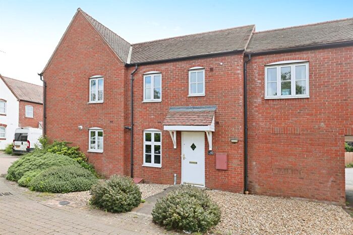 3 Bedroom Terraced House For Sale In Ribston Close, Banbury, OX16