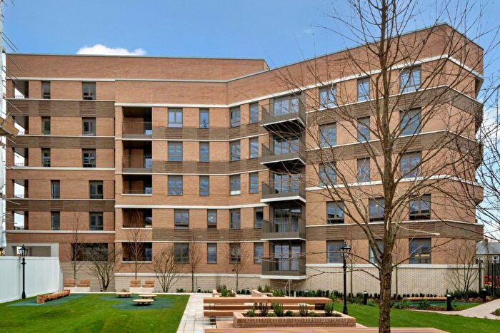 Studio For Sale In Azure House, Brook Road, N8