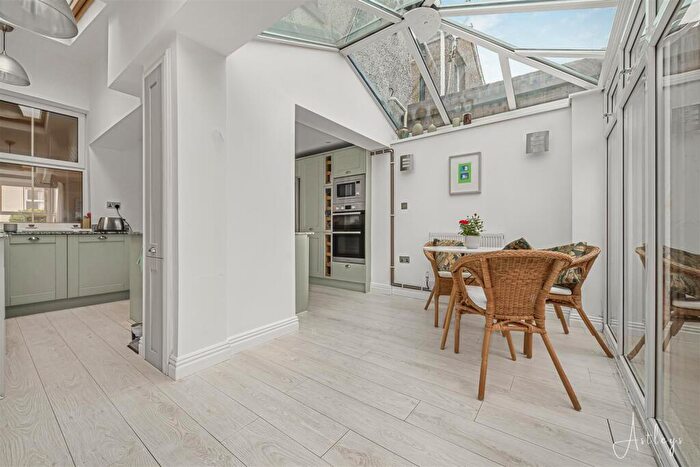 3 Bedroom Terraced House For Sale In Woodville Road, Mumbles, Swansea, SA3