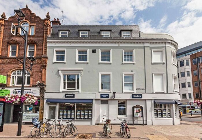 1 Bedroom Flat To Rent In Claremont Road, Surbiton, KT6