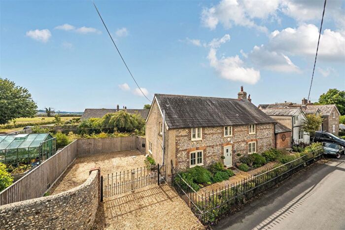 3 Bedroom Detached House For Sale In East Street, Winterborne Kingston, Blandford Forum, DT11