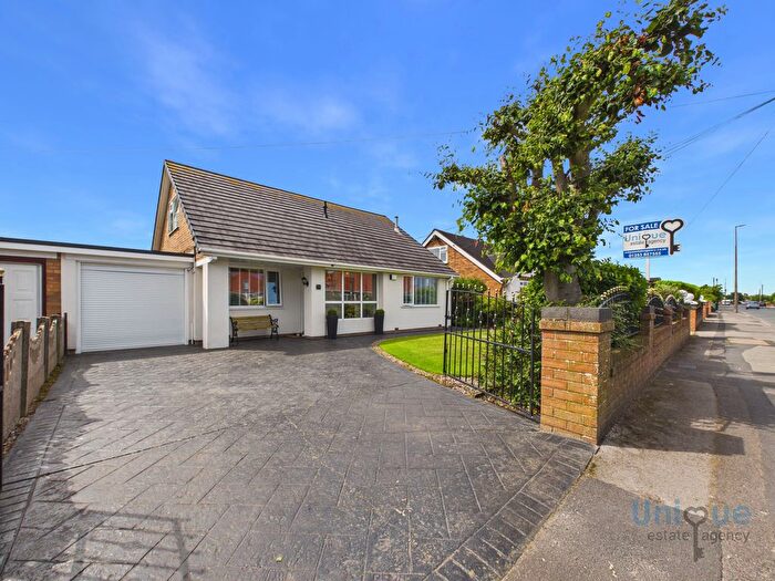 4 Bedroom Detached House For Sale In West Drive, Thornton-Cleveleys, FY5