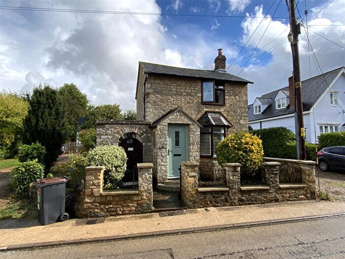 2 Bedroom Detached House For Sale In High Street, Whittlebury, Towcester, NN12