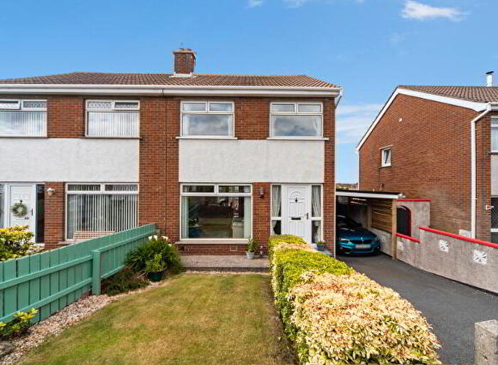 3 Bedroom Semi-Detached House For Sale In Abbeydale Drive, Newtownards, BT23