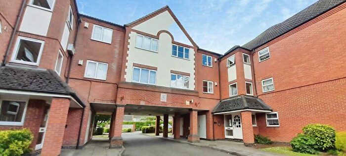 2 Bedroom Apartment For Sale In Hinckley Road, Leicester, LE3