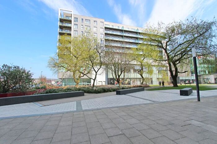 1 Bedroom Flat For Sale In St. Johns Gardens, Bury, BL9