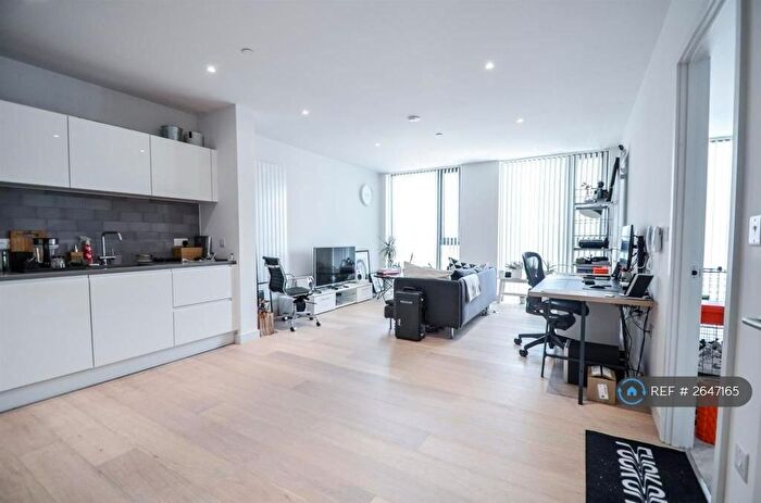 1 Bedroom Flat To Rent In Royal Wharf, London, E16