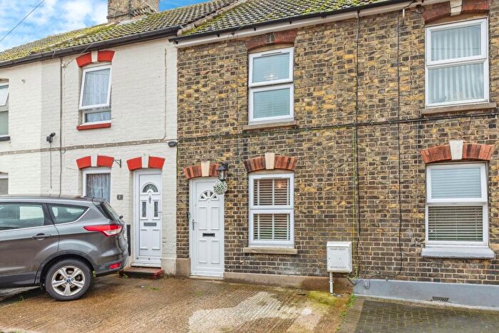 2 Bedroom Terraced House For Sale In Ferry Lane, Wouldham, Rochester, Kent, ME1