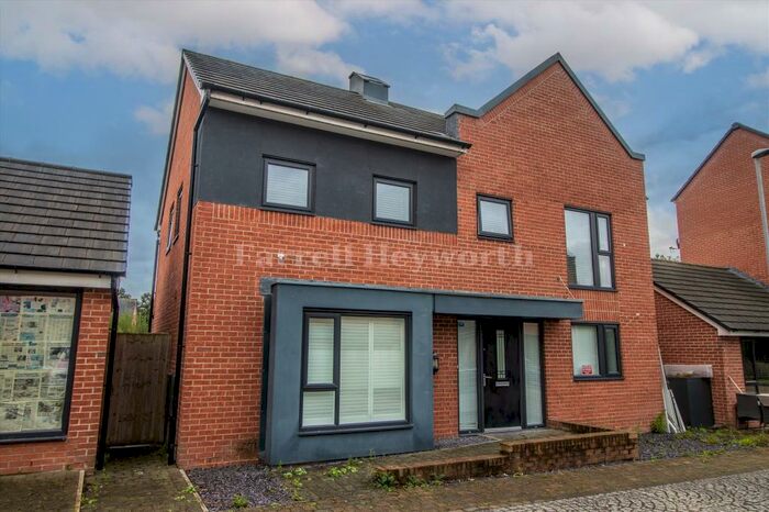 4 Bedroom Detached House To Rent In Greenfinch Avenue, Cottam, Preston, PR4