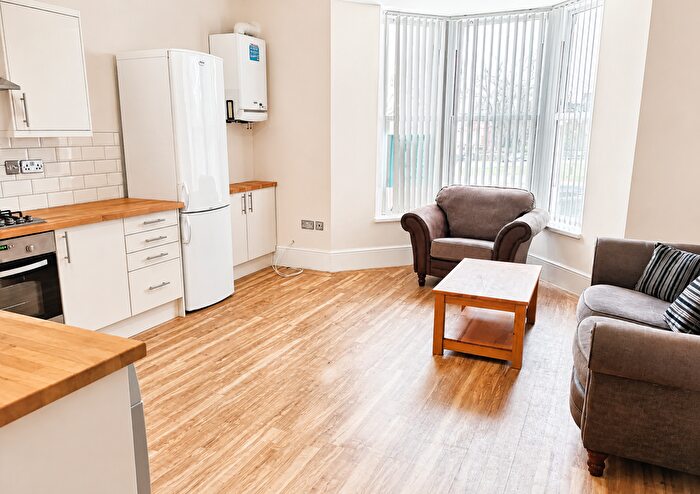 2 Bedroom Flat To Rent In Belle Grove Terrace, Newcastle Upon Tyne, NE2