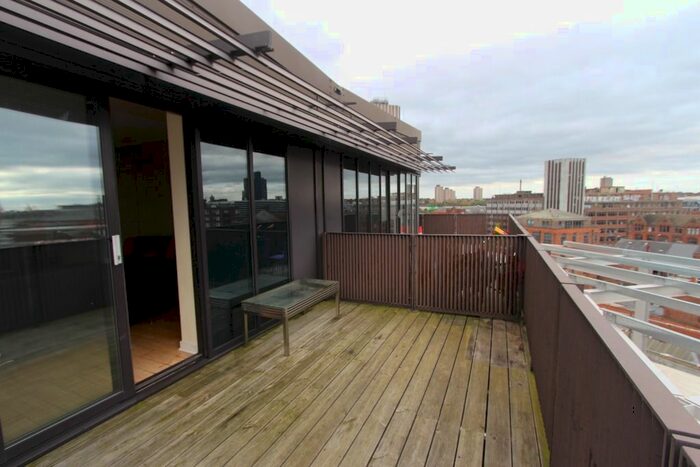 2 Bedroom Flat To Rent In Lee Circle, City Centre, Leicester LE1