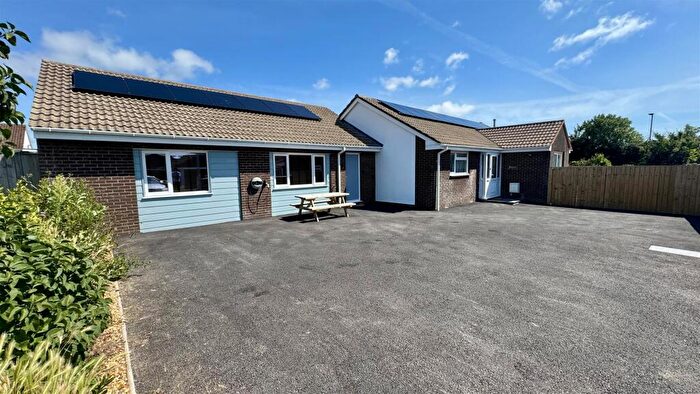 5 Bedroom Detached Bungalow For Sale In Braunton, EX33