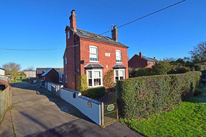5 Bedroom Farm House For Sale In Park House Farm, Salt Way, New End, Astwood Bank, Worcestershire, B96