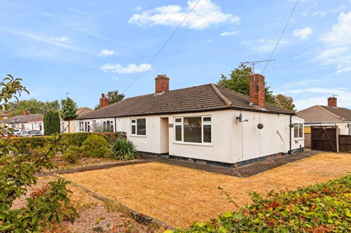2 Bedroom Bungalow For Sale In Rivelin Place, Scunthorpe, North Lincolnshire, DN16