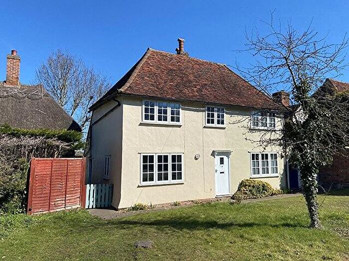 2 Bedroom Semi-Detached House For Sale In Parsonage Downs, Great Dunmow, CM6