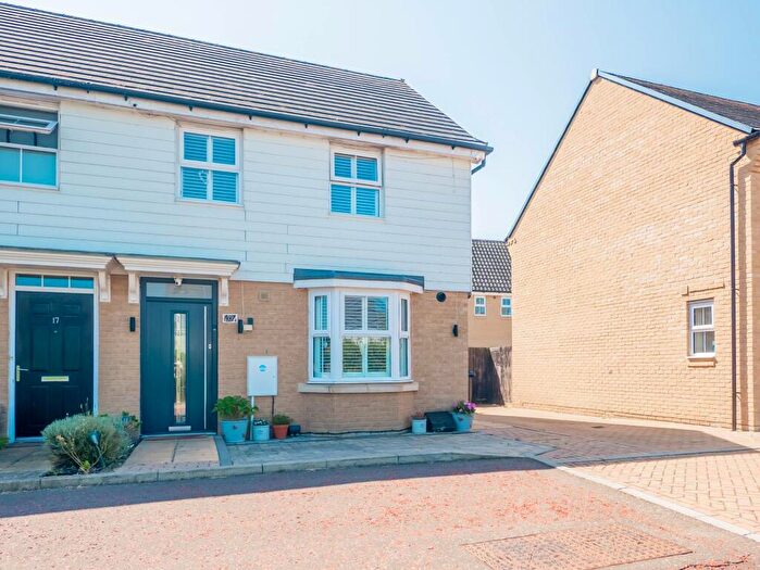 3 Bedroom Semi-Detached House For Sale In Elm Reach, Southminster, CM0
