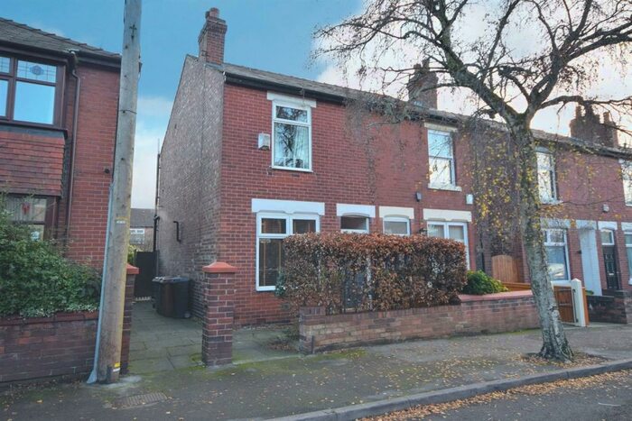 2 Bedroom Semi-Detached House To Rent In Lorland Road, Cheadle Heath, Stockport, SK3