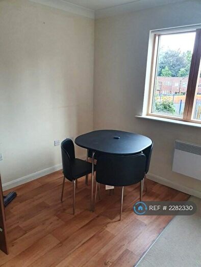 2 Bedroom Flat To Rent In City Walk Apartments, Birmingham, B1