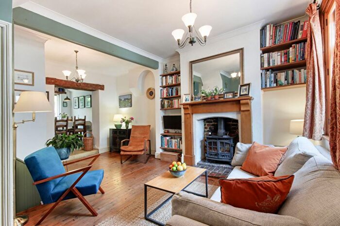 3 Bedroom Semi Detached House For Sale In The Street, Cobham, DA12