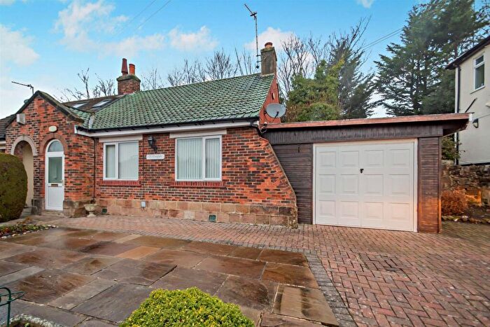 2 Bedroom Semi-Detached Bungalow For Sale In Quarry Lane, Harrogate, HG1