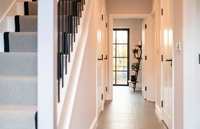 3 Bedroom Terraced House For Sale In Connaught Place, Brockenhurst, SO42