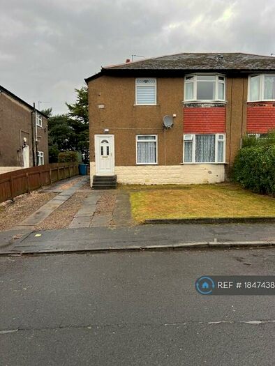 2 Bedroom Flat To Rent In Croftfoot, Glasgow, G44