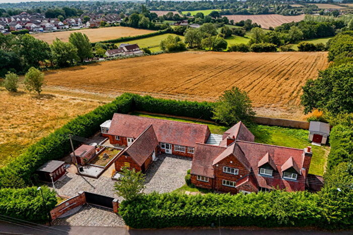 4 Bedroom Detached House For Sale In Hill Crest Farm, Worcester Lane, Sutton Coldfield, B75