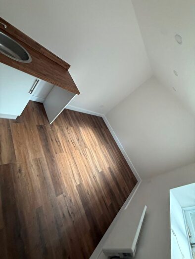 Studio To Rent In Liverpool Road, London, N1