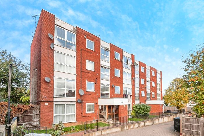 1 Bedroom Flat For Sale In Harrow Road, Wembley, HA0