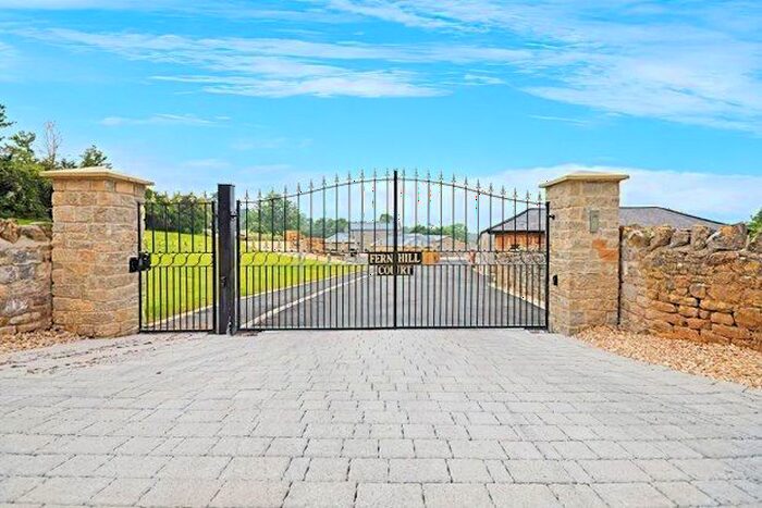 3 Bedroom Property To Rent In Fernhill, Bristol, BS32