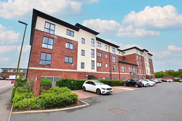 2 Bedroom Flat For Sale In Bateson Drive, Leavesden, WD25