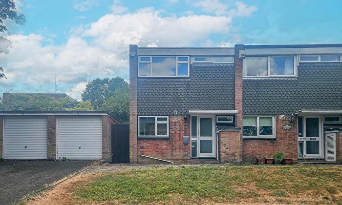 3 Bedroom End Of Terrace House For Sale In Sawyers Hall Lane, Brentwood, CM15