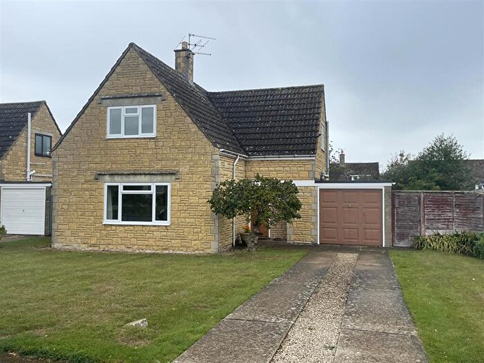 3 Bedroom Detached House For Sale In Ballards Close, Mickleton, Chipping Campden, GL55