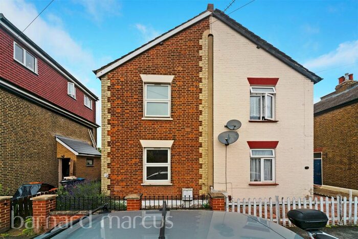 2 Bedroom House To Rent In California Road, New Malden, KT3