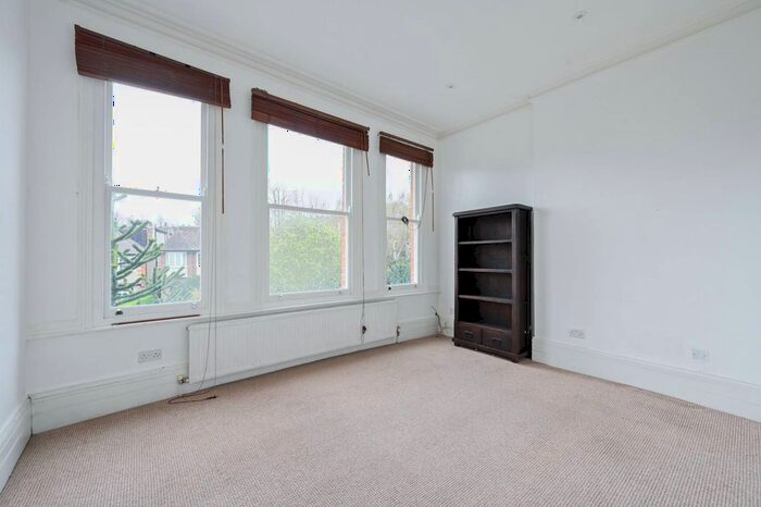 1 Bedroom Flat To Rent In Causton Road, Highgate, London, N6