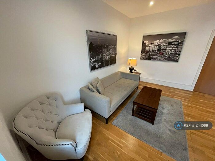 1 Bedroom Flat To Rent In York Road, London, SW11