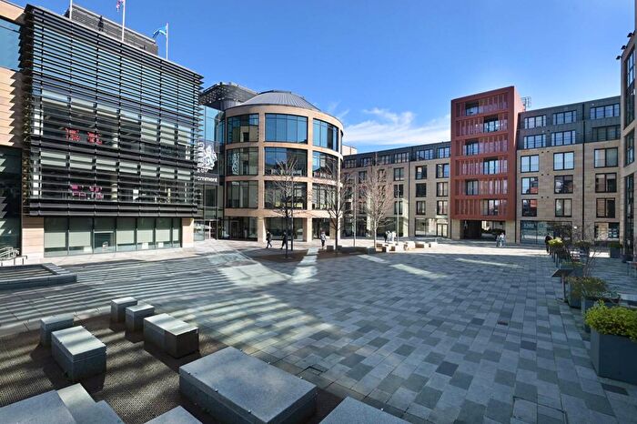 1 Bedroom Flat For Sale In / Shoemakers Square, Edinburgh, EH8