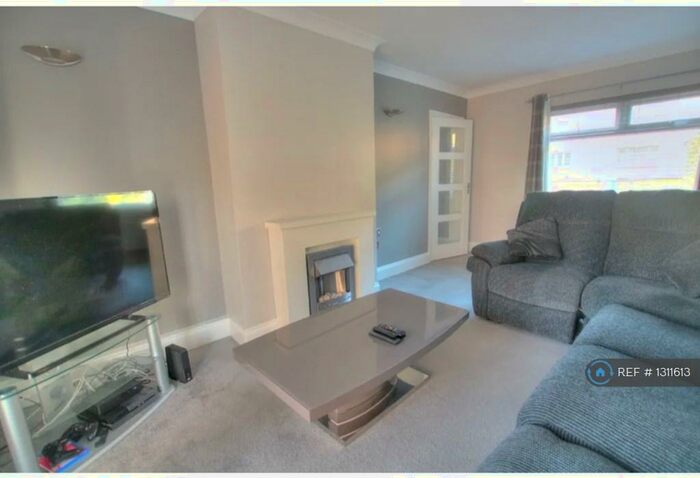 3 Bedroom Terraced House To Rent In Whitbeck Road, Newcastle, NE5