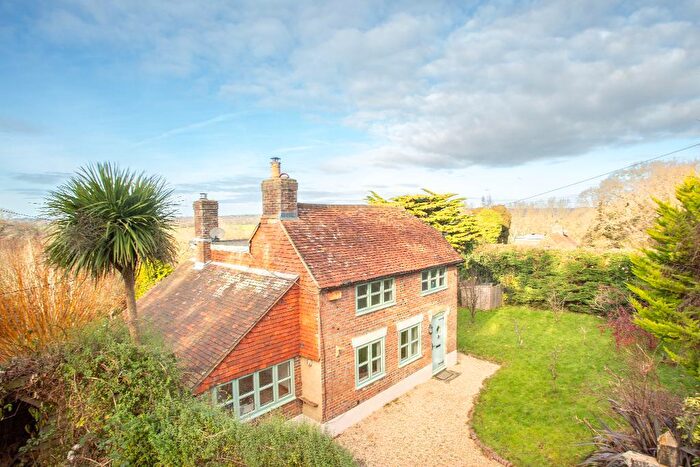 3 Bedroom Detached House For Sale In Grove Hill, Hellingly, East Sussex, BN27