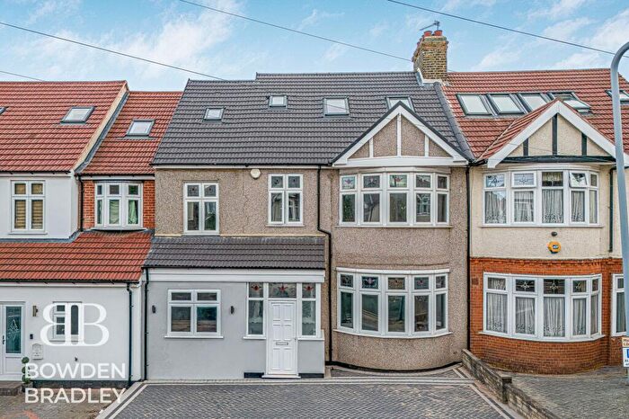 7 Bedroom Terraced House For Sale In Rosemary Drive, Ilford, IG4