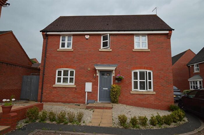 3 Bedroom Detached House For Sale In Masefield Place, Leicester, LE9