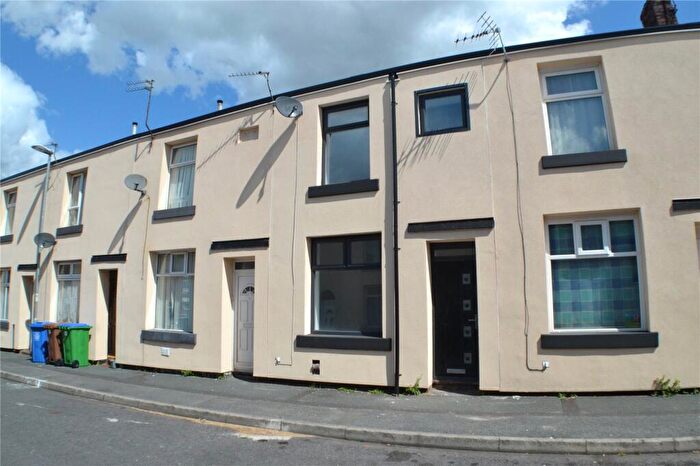 3 Bedroom Terraced House To Rent In Peel Street, Spotland, Rochdale, OL12