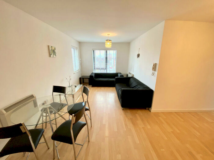 2 Bedroom Apartment To Rent In Quay, Ordsall Lane, Salford, Lancashire, M5