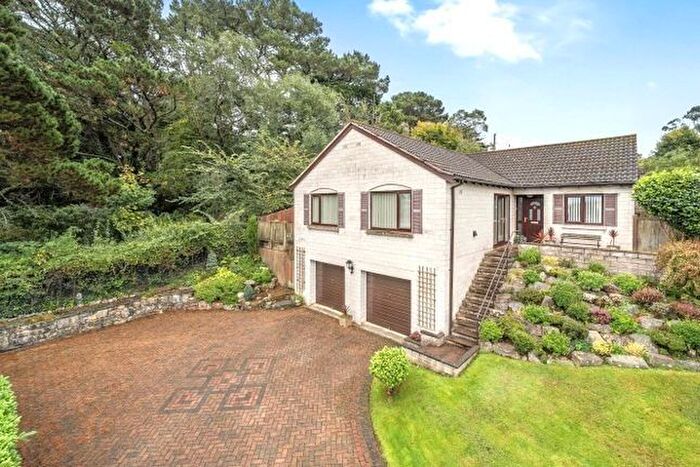 4 Bedroom Detached Bungalow For Sale In Lynher Drive, Saltash, PL12